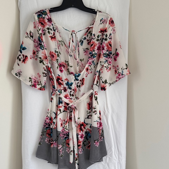 Blue Rain- Floral Roper - Picture 3 of 3